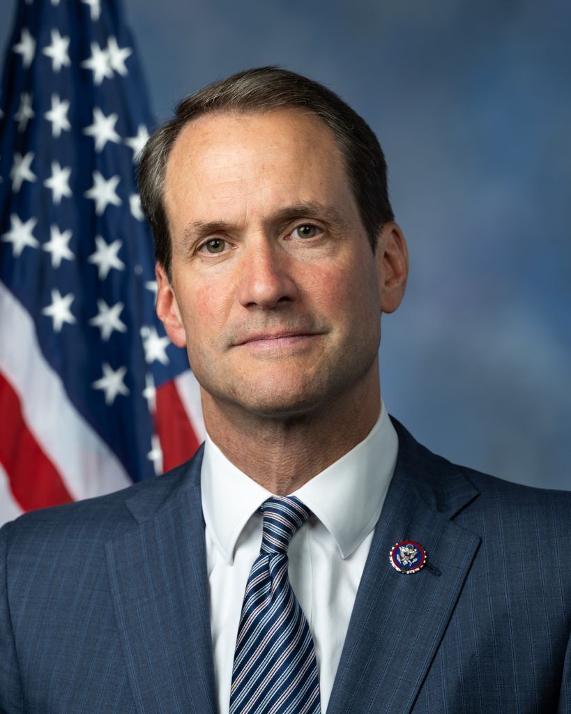 Official portrait, Congressman Jim Himes
